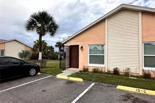 22 W Country Cove Way, Kissimmee, FL 34743 - Photo 2