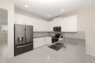 877 Ocean Course Ave, Davenport, FL 33896 - Photo 14