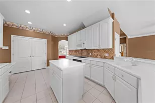 1620 Marina Lake Dr, Kissimmee, FL 34744 - Photo 24