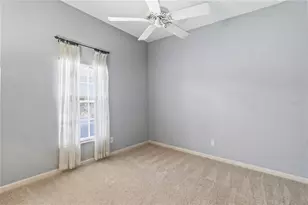 636 Adriane Park Cir, Kissimmee, FL 34744 - Photo 30