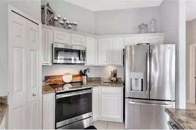 7204 Bay Club Way, Orlando, FL 32835 - Photo 8