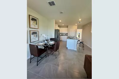 416 Preston Cove Drive, Saint Cloud, FL 34771 - Photo 2