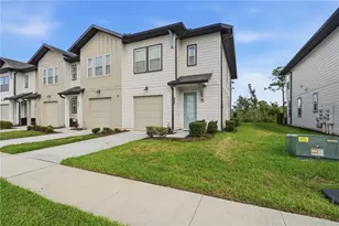 828 Longboat Dr, Davenport, FL 33896 - Photo 4