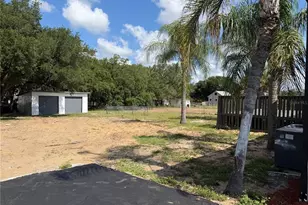 3609 Fdc Grove Rd, Davenport, FL 33837 - Photo 6