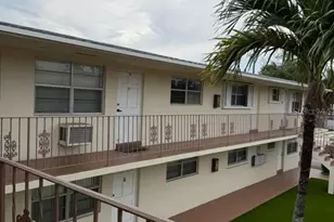1710 McKinley St, Hollywood, FL 33020 - Photo 4