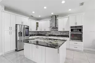 10142 Silmarien St, Orlando, FL 32825 - Photo 6