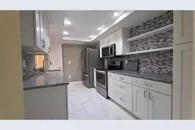 2025 Sylvester Road #N109, Lakeland, FL 33803 - Photo 10