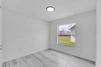 2437 Hybrid Drive, Kissimmee, FL 34758 - Photo 24