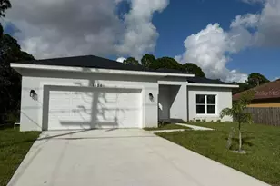 1121 Cogan Dr SE, Palm Bay, FL 32909 - Photo 2