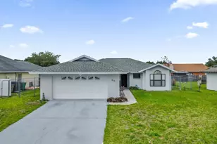 615 McKinley Ct, Kissimmee, FL 34758 - Photo 1