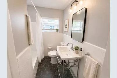 5817 Lake Breeze Avenue, Lakeland, FL 33809 - Photo 14