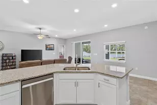 319 Travelers Creek Dr, Auburndale, FL 33823 - Photo 22