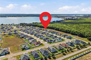 319 Travelers Creek Dr, Auburndale, FL 33823 - Photo 4