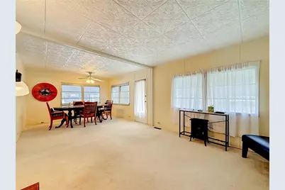4676 66th Lane N #20, Saint Petersburg, FL 33709 - Photo 4