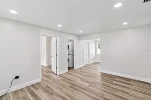 210 E Palm St, Davenport, FL 33837 - Photo 6