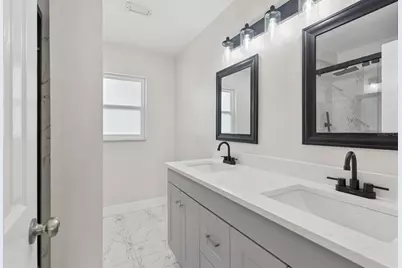 210 E Palm Street, Davenport, FL 33837 - Photo 14