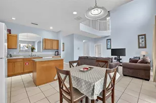 928 Solana Cir, Davenport, FL 33897 - Photo 16