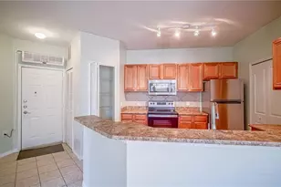 6157 Metrowest Blvd, Orlando, FL 32835 - Photo 10