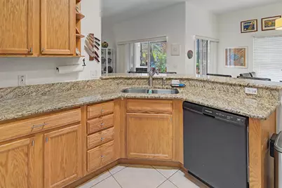 513 Heartwell Dr, Kissimmee, FL 34759 - Photo 10