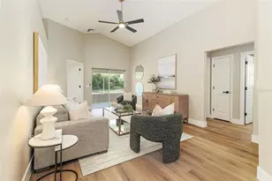 2002 Rocky Pointe Dr, Lakeland, FL 33813 - Photo 8