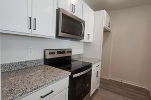 9377 Westside Hls Dr, Davenport, FL 33896 - Photo 8