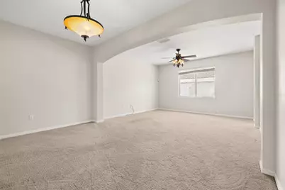 2842 Grasmere View Parkway, Kissimmee, FL 34746 - Photo 10
