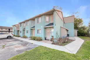 283 Gardner Ln, Kissimmee, FL 34743 - Photo 2