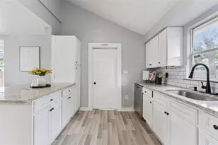 417 W 6th St, Sanford, FL 32771 - Photo 14