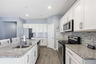 493 Disa Dr, Davenport, FL 33837 - Photo 12