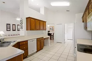 223 Ridge View Dr, Davenport, FL 33837 - Photo 24