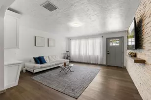 1518 E Jefferson St, Orlando, FL 32801 - Photo 8
