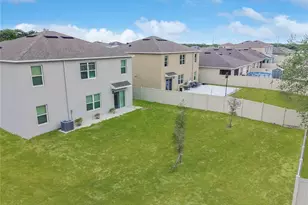 2085 Doe Run Dr, Davenport, FL 33837 - Photo 4