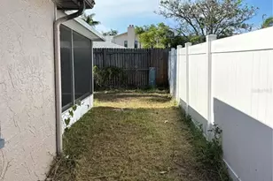 6301 Seabreeze Dr, Port Richey, FL 34668 - Photo 10