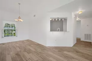 313 Eagle Ridge Dr, Davenport, FL 33837 - Photo 12