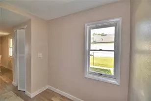 208 Center St, Auburndale, FL 33823 - Photo 14