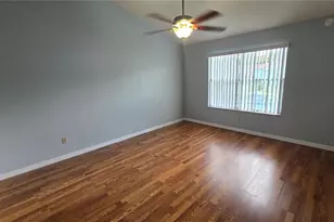 2747 N Poinciana Blvd, Kissimmee, FL 34746 - Photo 12