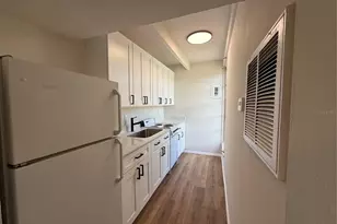 3421 Club Cir, Lakeshore, FL 33854 - Photo 8