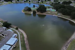 3421 Club Cir, Lakeshore, FL 33854 - Photo 20