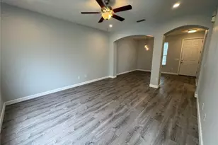4209 Austen Falls Ln, Orlando, FL 32828 - Photo 4
