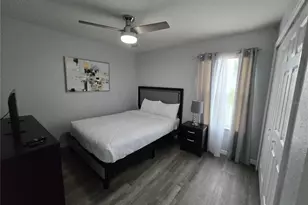 930 Oxford Dr, Davenport, FL 33897 - Photo 32