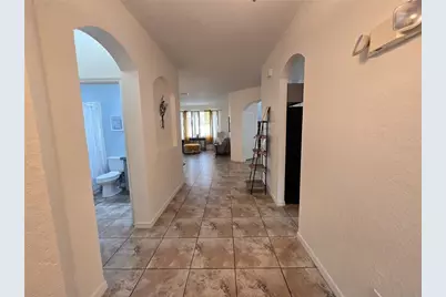 930 Oxford Drive, Davenport, FL 33897 - Photo 14