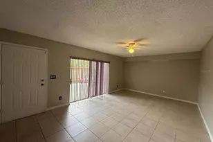 5296 Cypress Ct, Orlando, FL 32811 - Photo 6