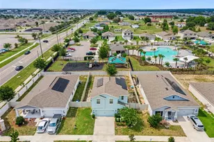 310 Citrus Pointe Dr, Davenport, FL 33837 - Photo 1