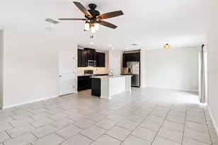 310 Citrus Pointe Dr, Davenport, FL 33837 - Photo 16