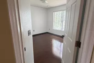 567 Hummingbird Ct, Kissimmee, FL 34759 - Photo 12
