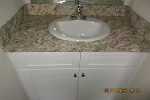 2112 Bahamas Ct, Kissimmee, FL 34741 - Photo 10