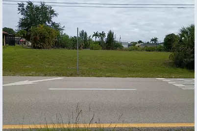 2915 Diplomat Parkway W, Cape Coral, FL 33993 - Photo 1