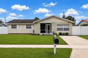 2016 Valencia Cir, Kissimmee, FL 34741 - Photo 2