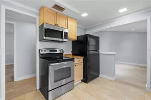 6621 Hill Top Rd, Orlando, FL 32810 - Photo 12
