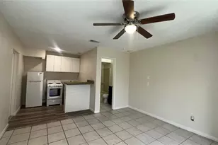 622 Royalty Ct, Kissimmee, FL 34758 - Photo 8